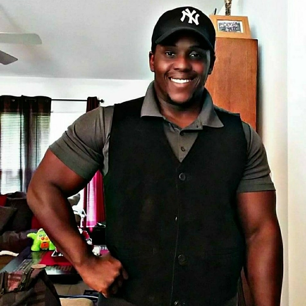 Meet your Posher, Johnpaul